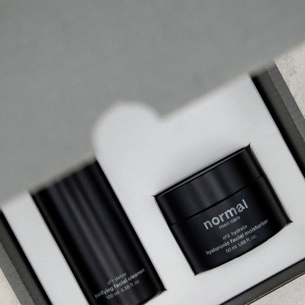 the essential skincare set Online now